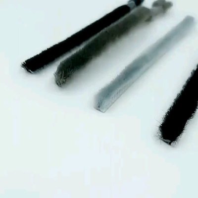 A porta customizável do PVC Weatherstrip o selo inferior à prova de som do paládio